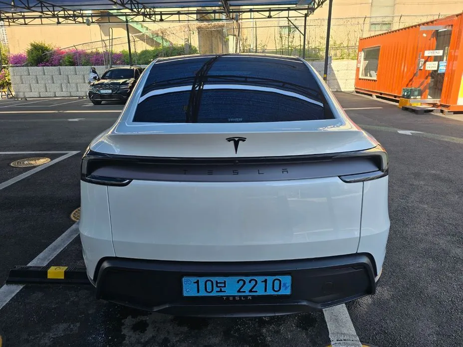 Tesla Model Y 2026 из KR, фото 6