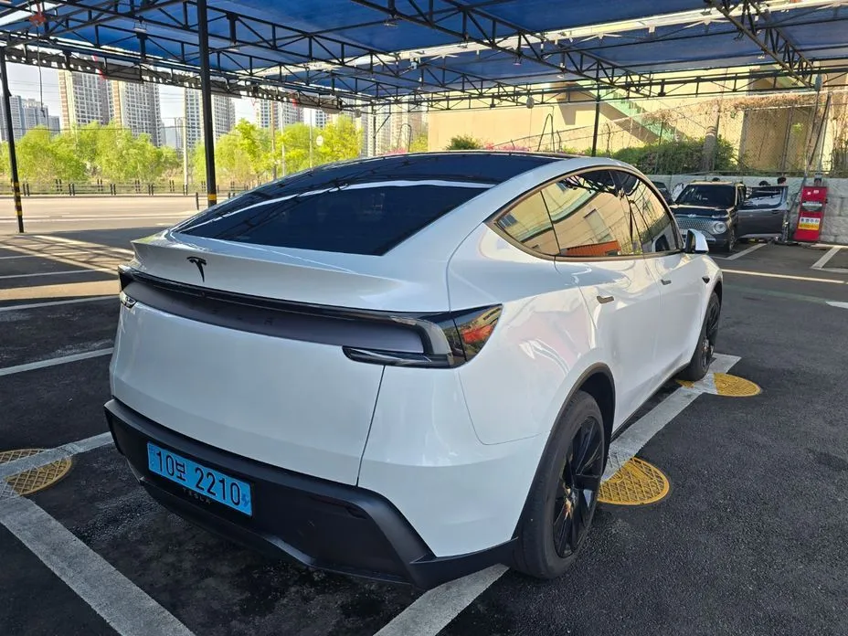 Tesla Model Y 2026 из KR, фото 10