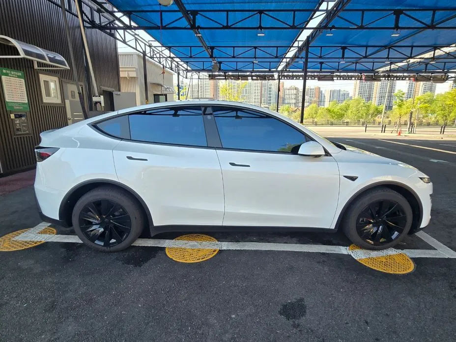 Tesla Model Y 2026 из KR, фото 2
