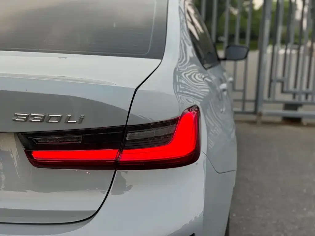 BMW 3 Series — фото 10