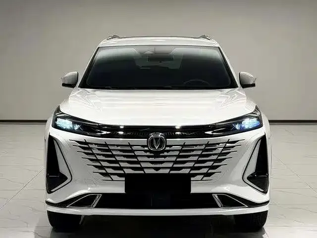 Changan CS75PLUS — фото 4