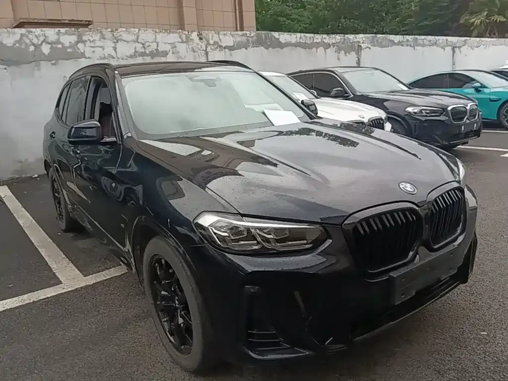 BMW iX3 — фото 5