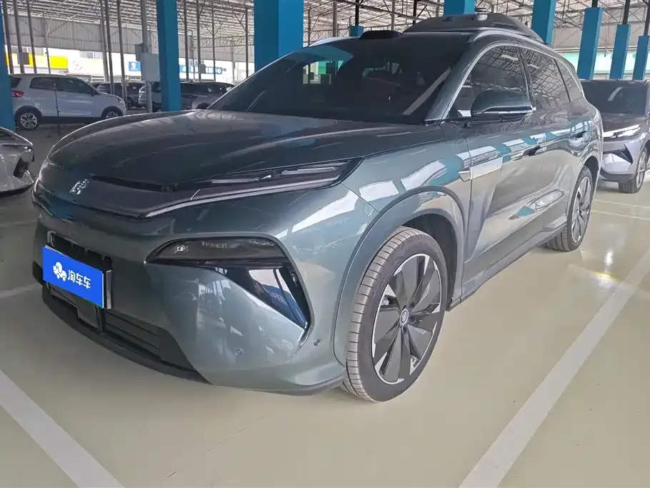 BYD Tang L — фото 1