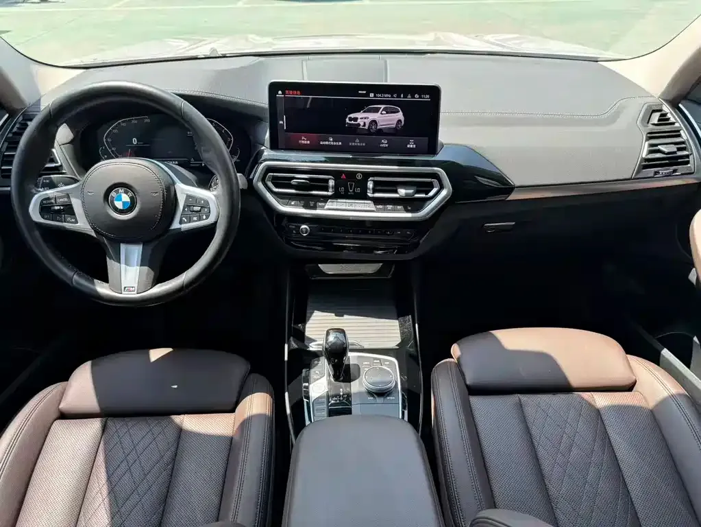 BMW X3 — фото 10