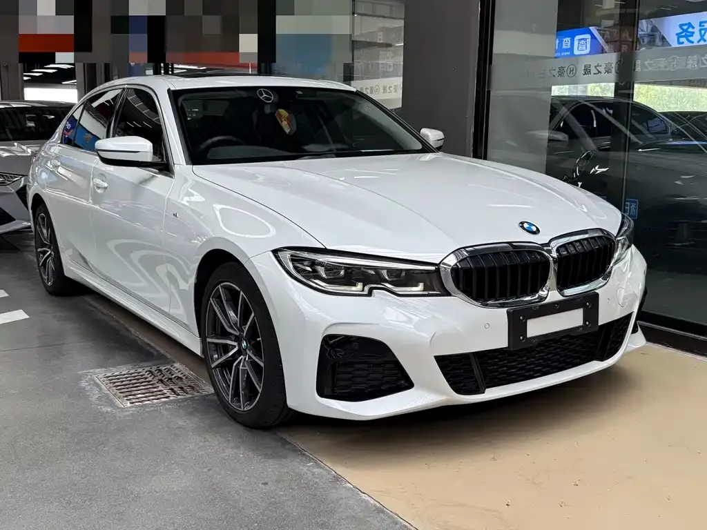 BMW 3 Series 2022 из CN, фото 3