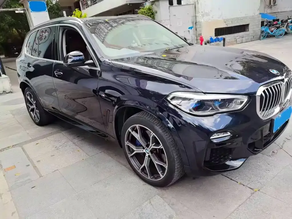 BMW X5 (Import) — фото 4