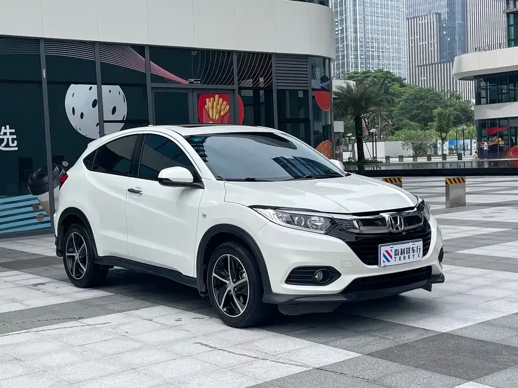 Honda Vezel — фото 9