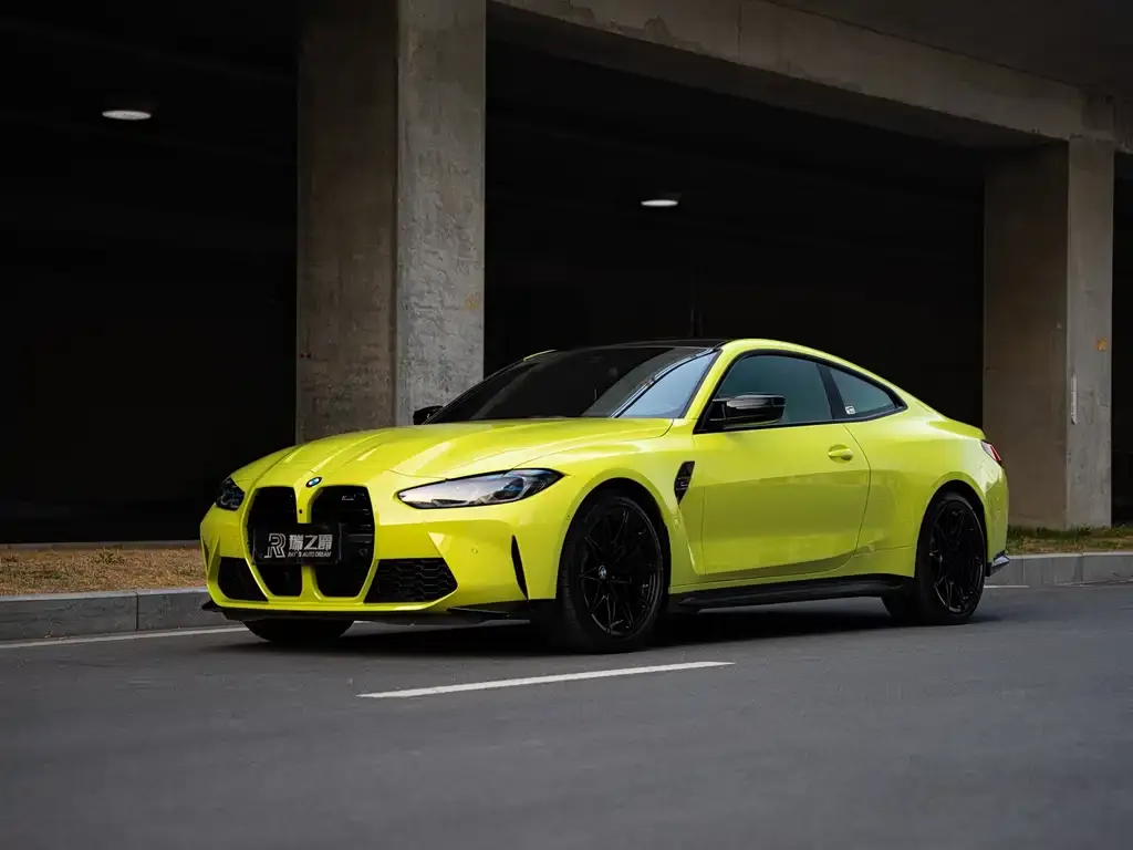 BMW M4 — фото 1