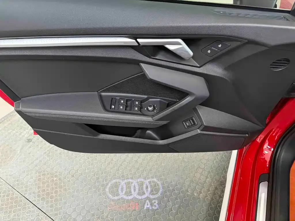 Audi A3 — фото 8
