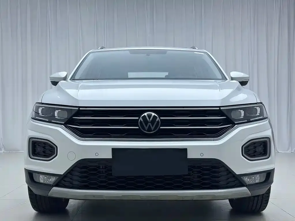 Volkswagen T-Roc — фото 5
