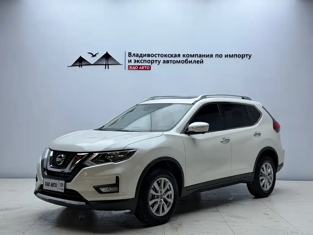 Nissan X-Trail — фото 1