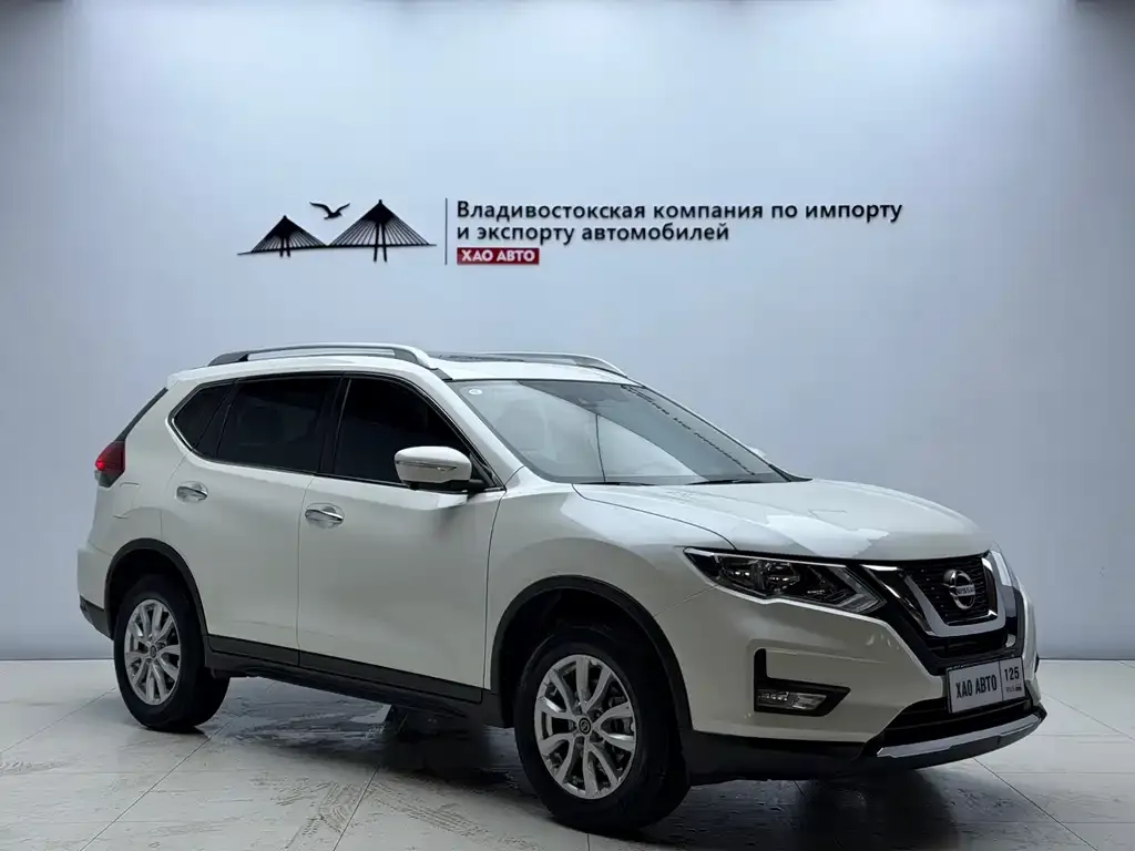 Nissan X-Trail — фото 9
