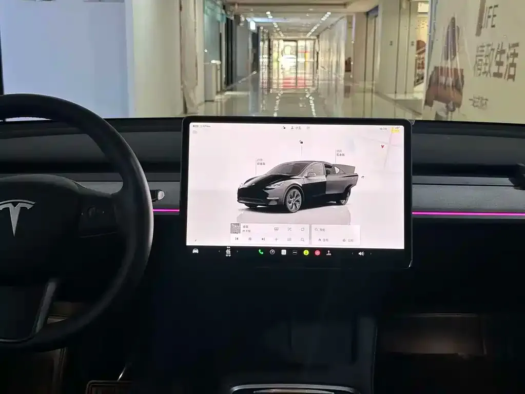 Tesla Model Y — фото 7
