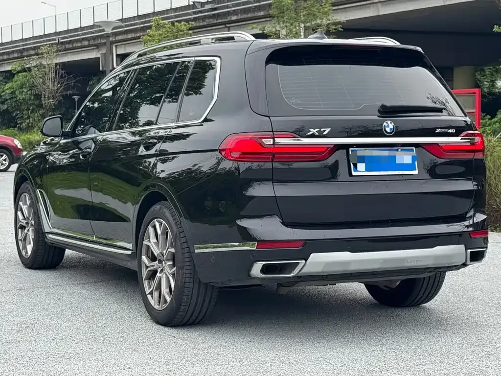 BMW X7 — фото 6