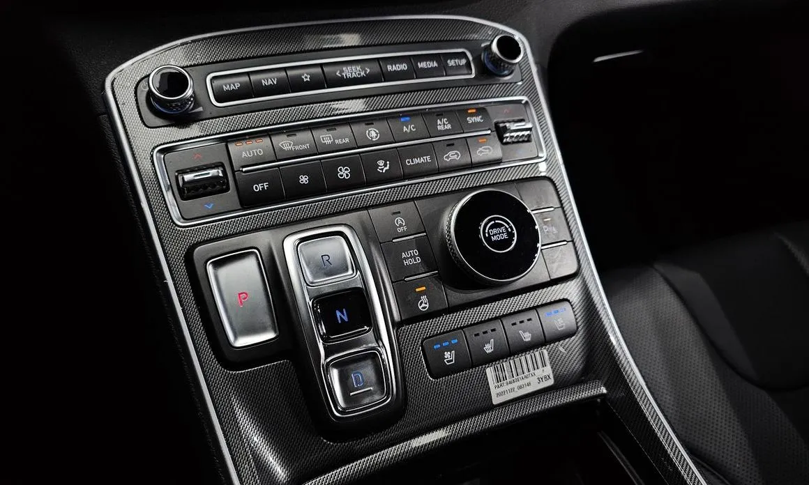 Hyundai Santafe — фото 8