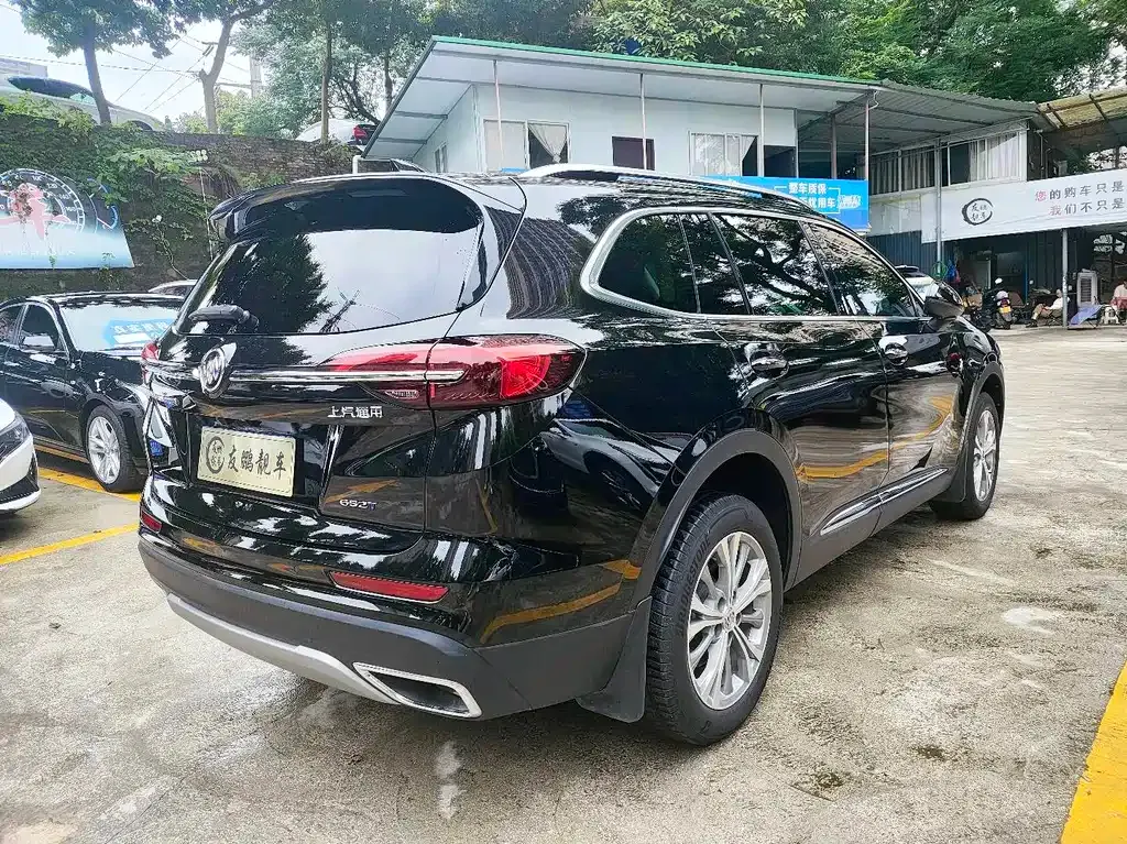 Buick Envision Plus — фото 3