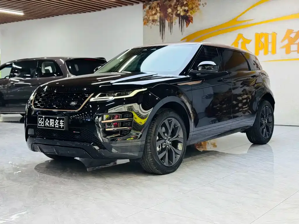 Land Rover Evoque — фото 1