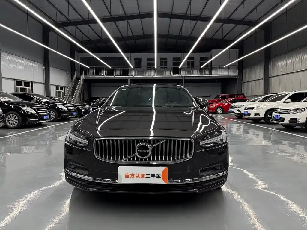 Volvo S90 — фото 9