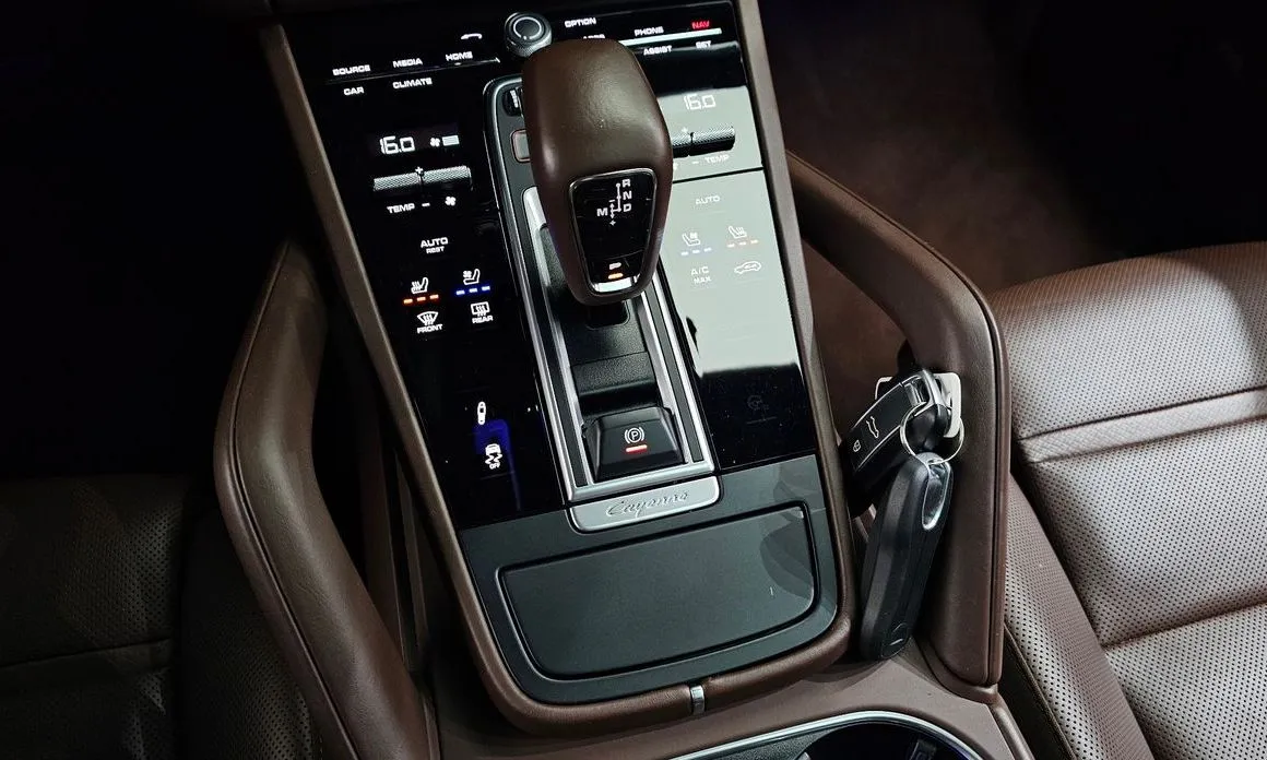 Porsche Cayenne 2023 из KR, фото 8