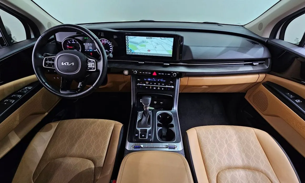 Kia Carnival — фото 9
