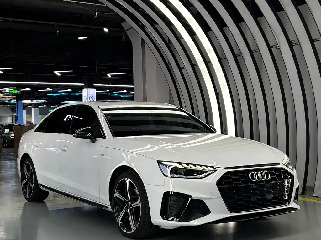 Audi A4L 2025 из CN, фото 9