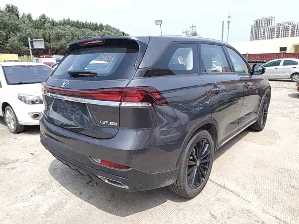 Changan CS75 2025 из CN, фото 9