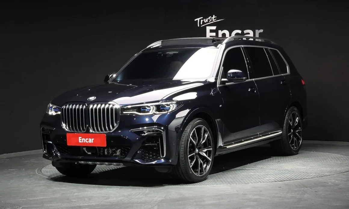 BMW X7 — фото 1