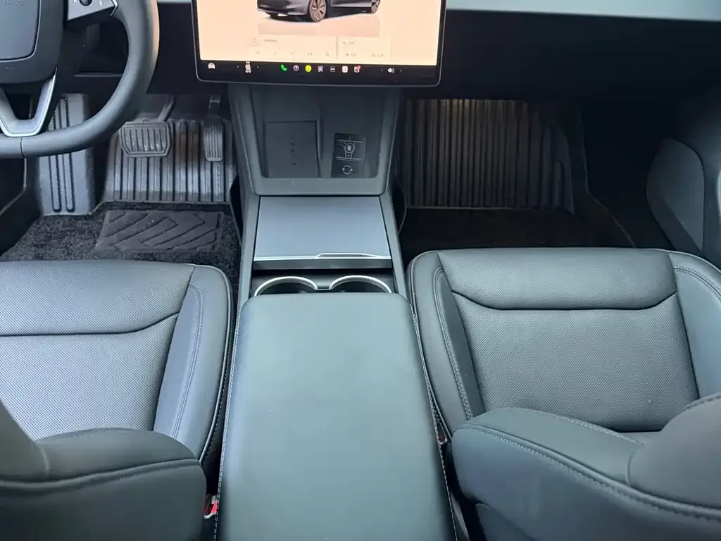 Tesla Model 3 — фото 6