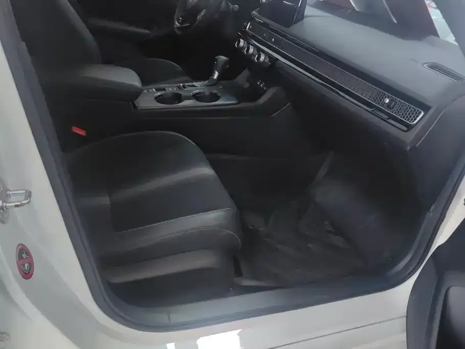Honda Civic — фото 4
