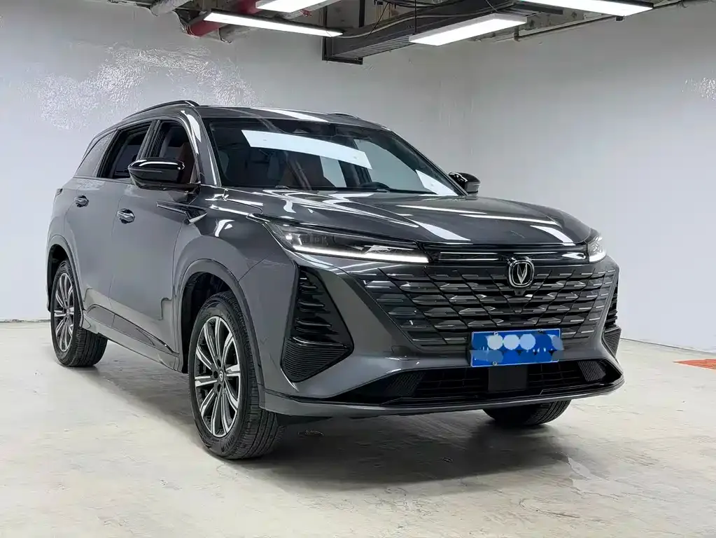 Changan CS75PLUS — фото 10