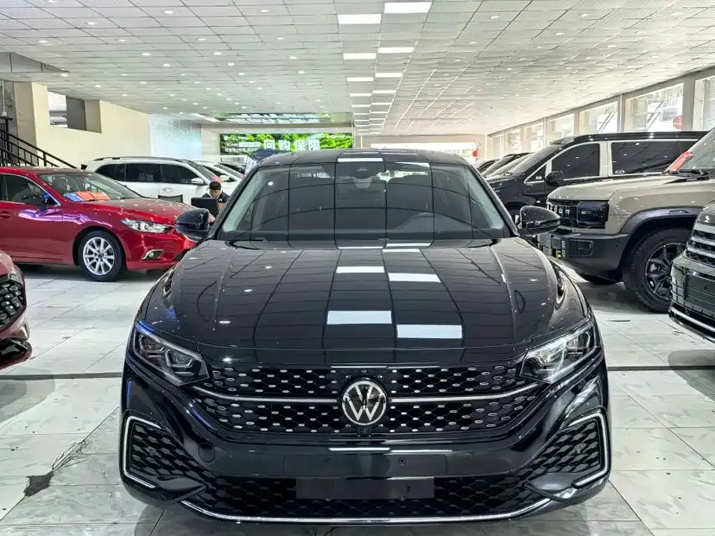 Volkswagen Passat — фото 4