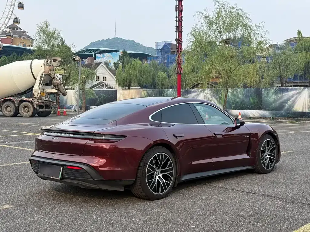 Porsche Taycan 2021 из CN, фото 7
