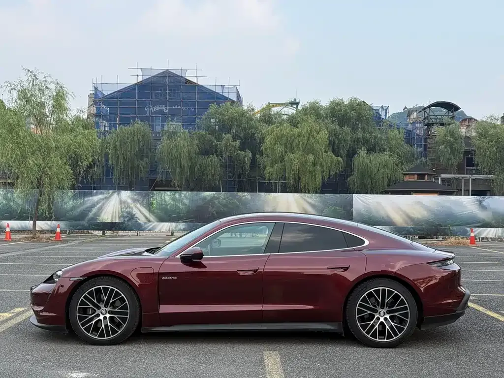 Porsche Taycan 2021 из CN, фото 8