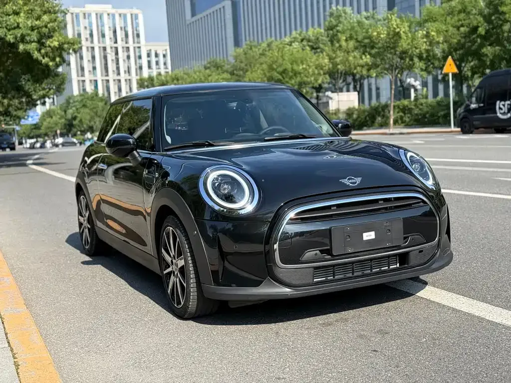 MINI Cooper (3-door) — фото 4