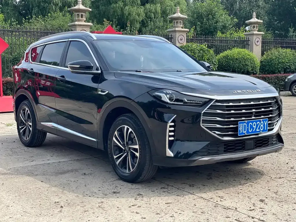 Jetour X70 PLUS — фото 10