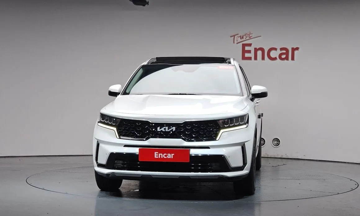 Kia Sorento — фото 6