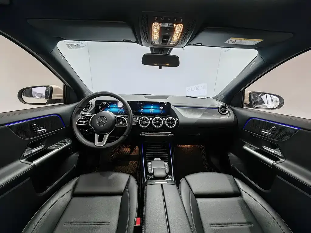 Mercedes-Benz GLA — фото 8