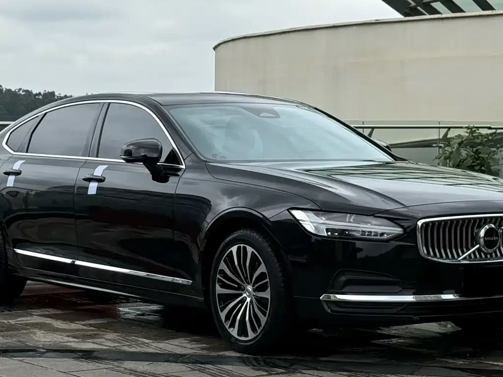 Volvo S90 — фото 10