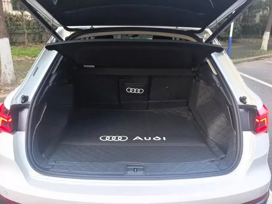 Audi Q3 — фото 4