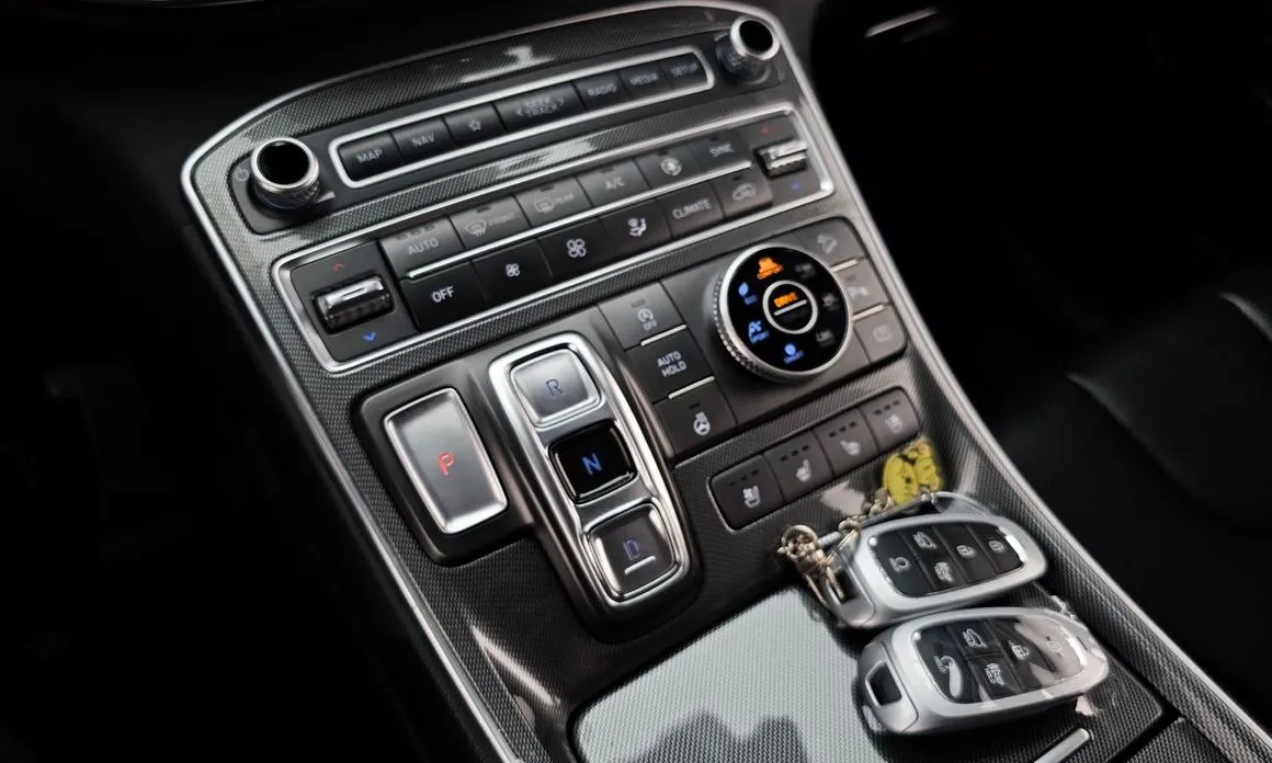 Hyundai Santafe — фото 7