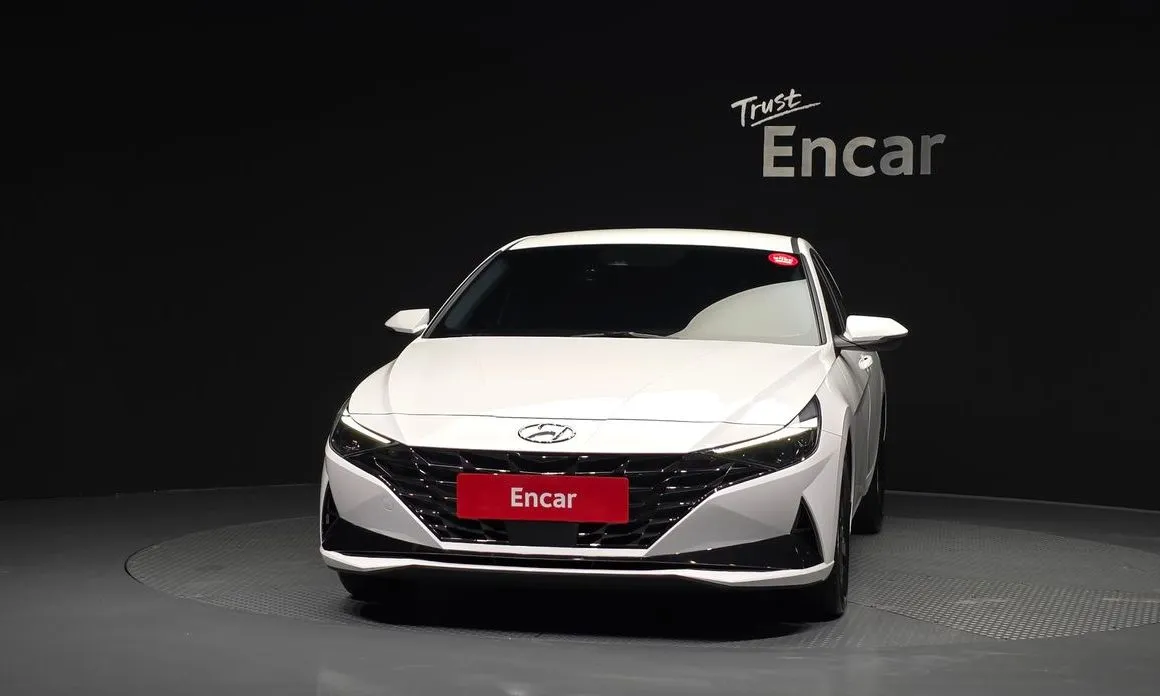 Hyundai AVANTE — фото 5