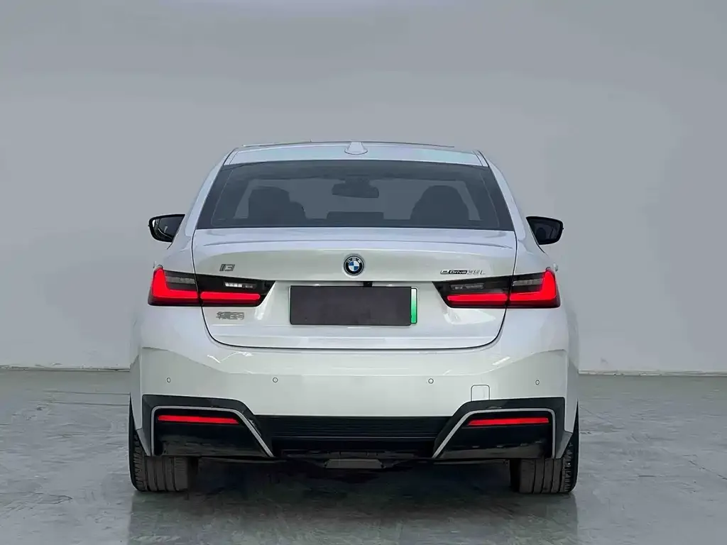 BMW i3 — фото 6