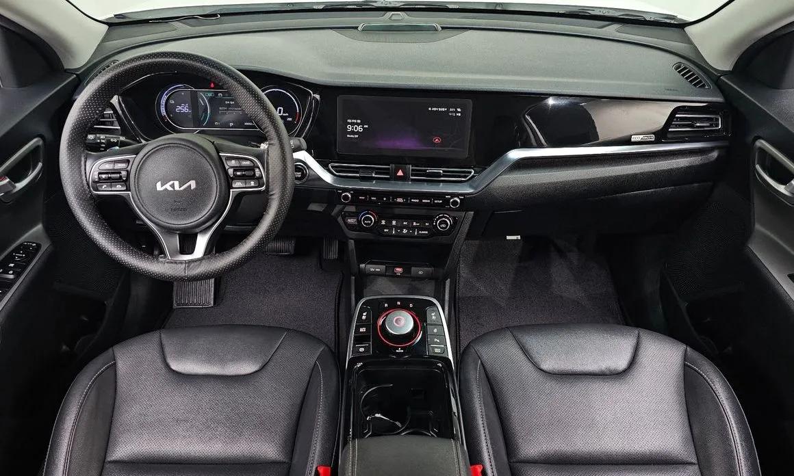Kia Niro 2023 из KR, фото 10