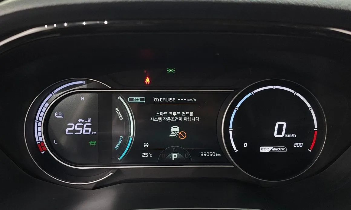 Kia Niro 2023 из KR, фото 3
