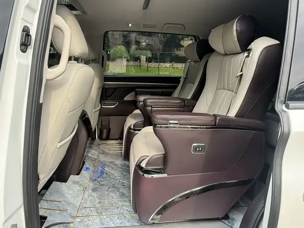 GAC Motor Trumpchi M8 — фото 6