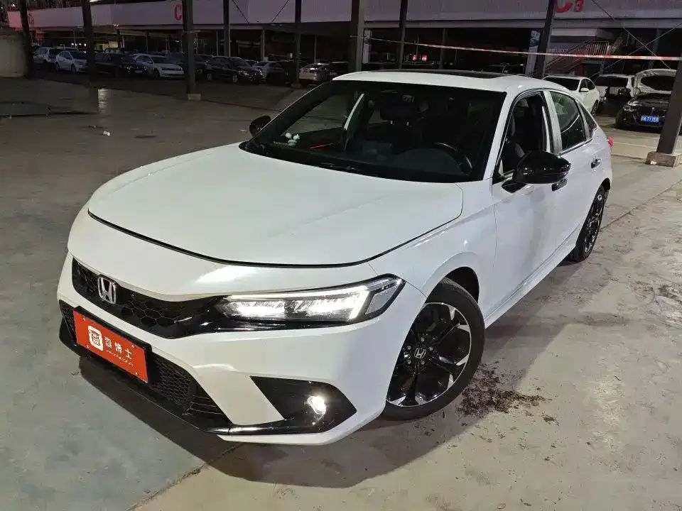 Honda Civic — фото 1