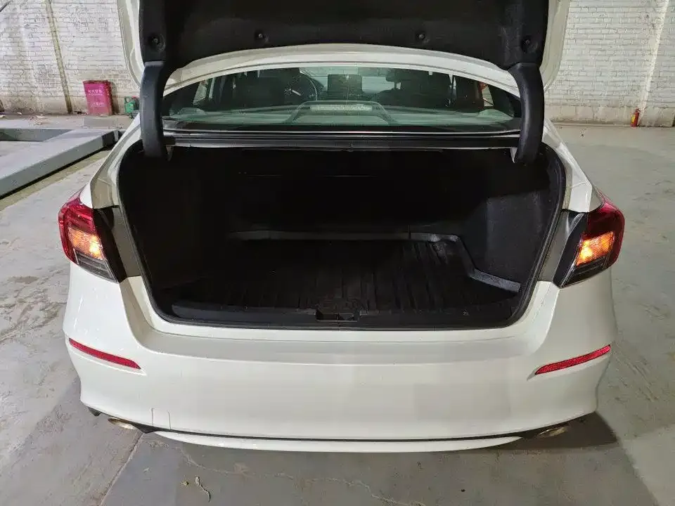 Honda Civic — фото 5