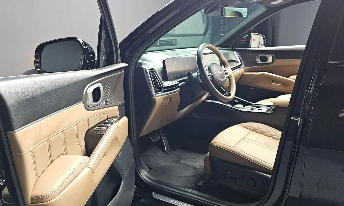 Kia Sorento — фото 7
