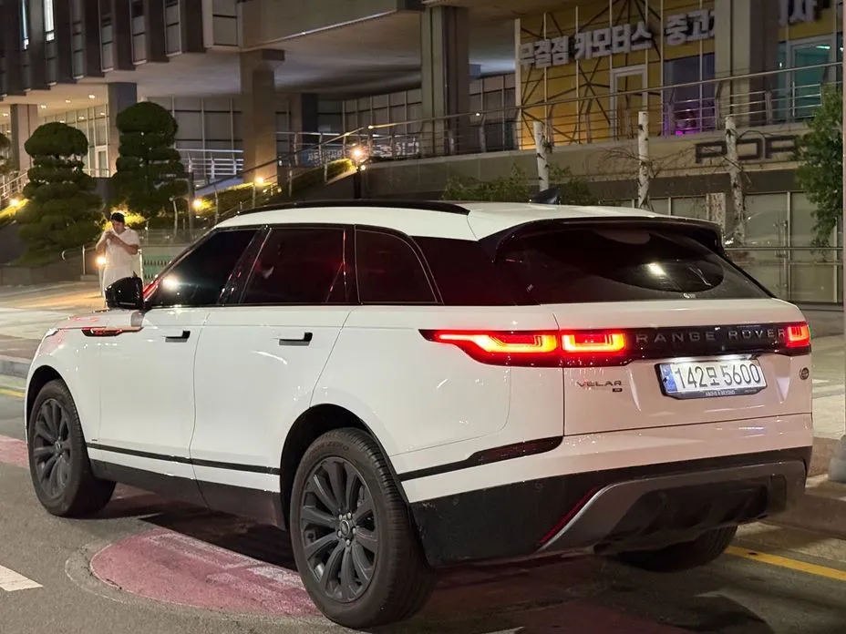 Land Rover Range Rover Velar 2021 из KR, фото 8