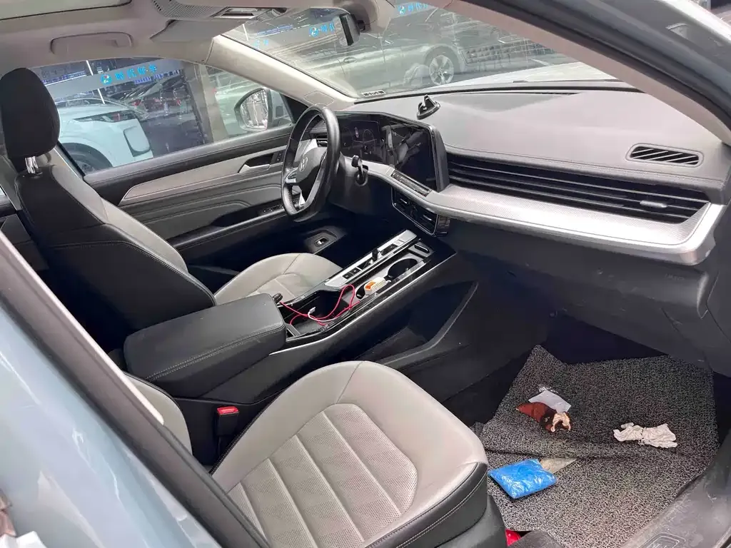 Volkswagen Tavendor 2023 из CN, фото 6
